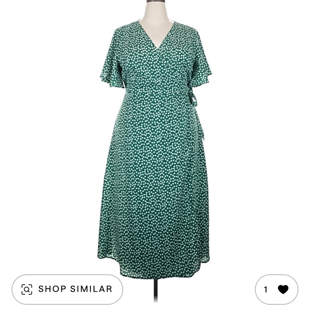 SHEIN Curve Green and white floral wrap dress in size 2xl